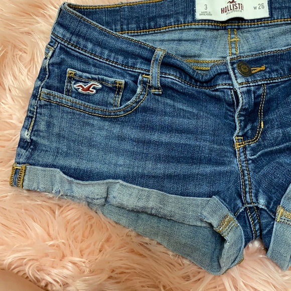 Hollister Low rise Jean short shorts size 26 - Picture 3 of 6